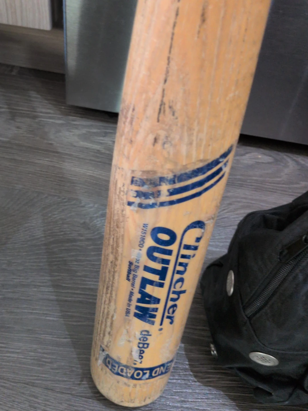 Cincher Outlaw Softball Bat