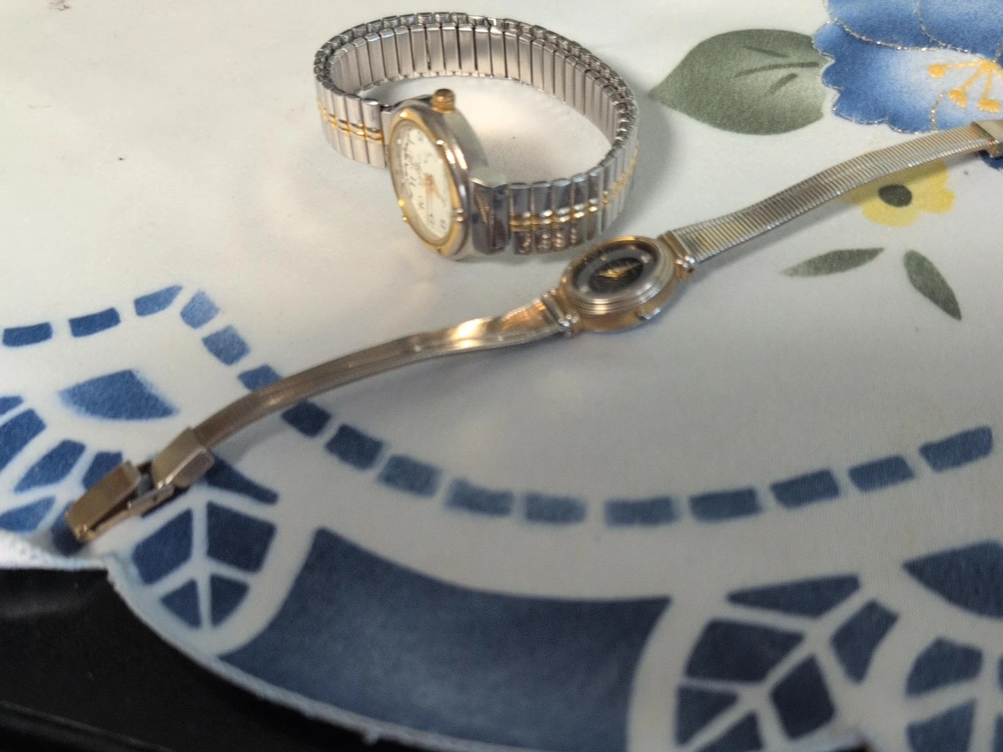 Two Women's Watches - Silver and Gold Tones no battery both$20