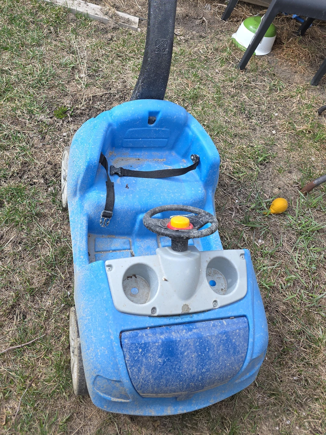 Blue Little Tikes Cozy Coupe Ride-On Toy Car