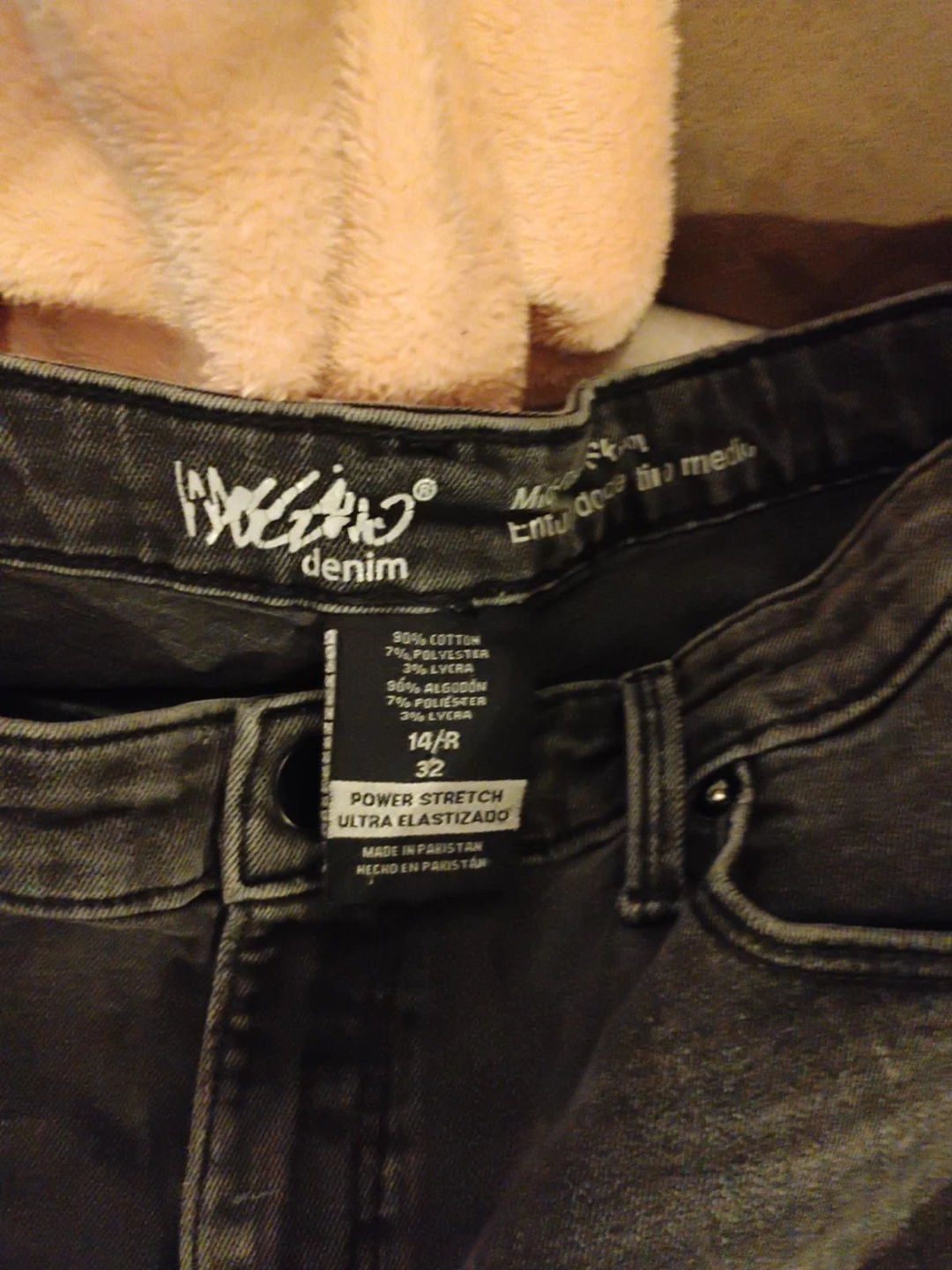 Mossimo Denim Mid-Rise Skinny Jeans Size 14/R 32
