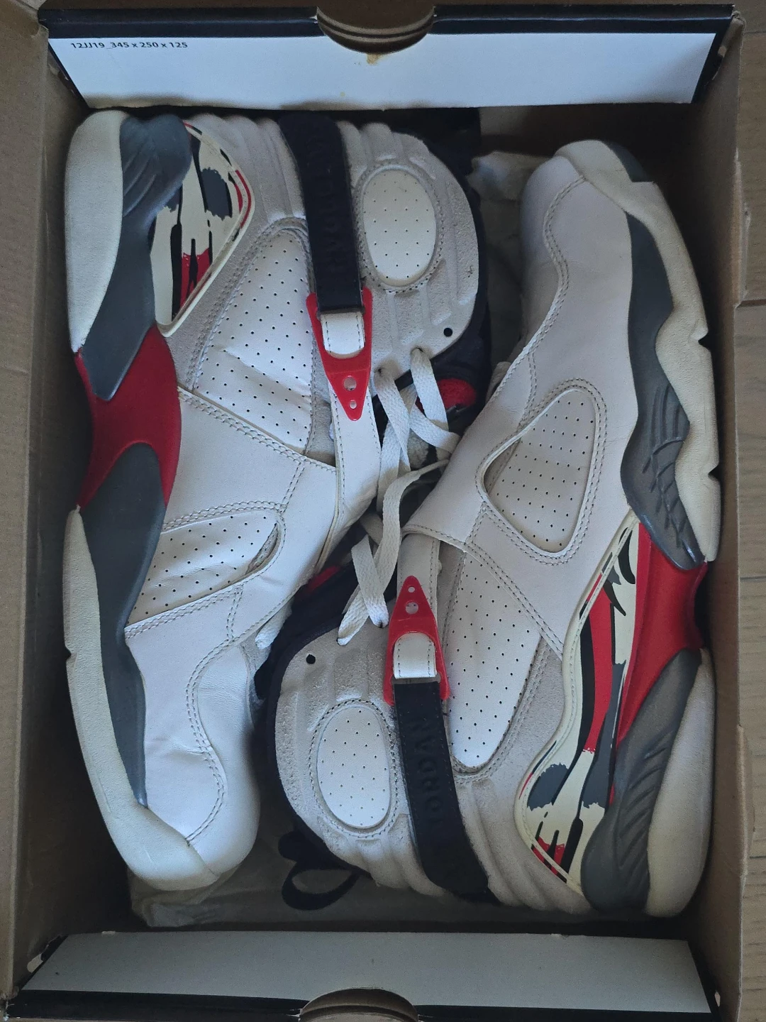 Air Jordan 8 Retro Sneakers