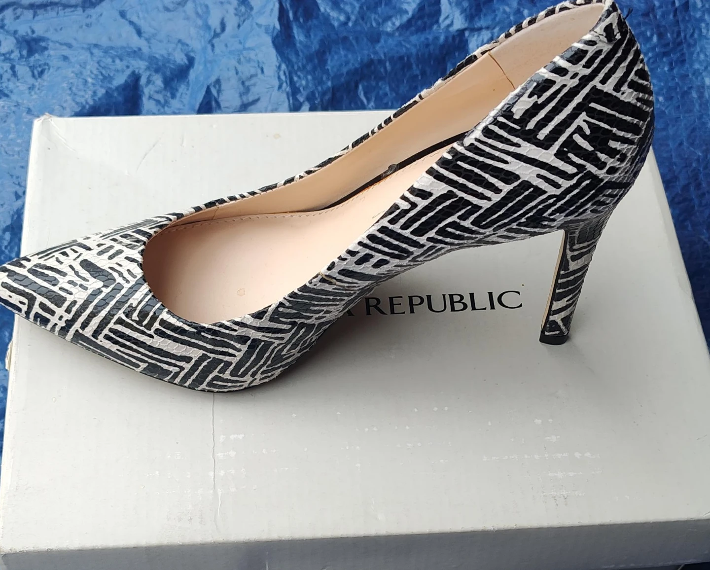 Banana Republic Black & White Pattern Stiletto Heels