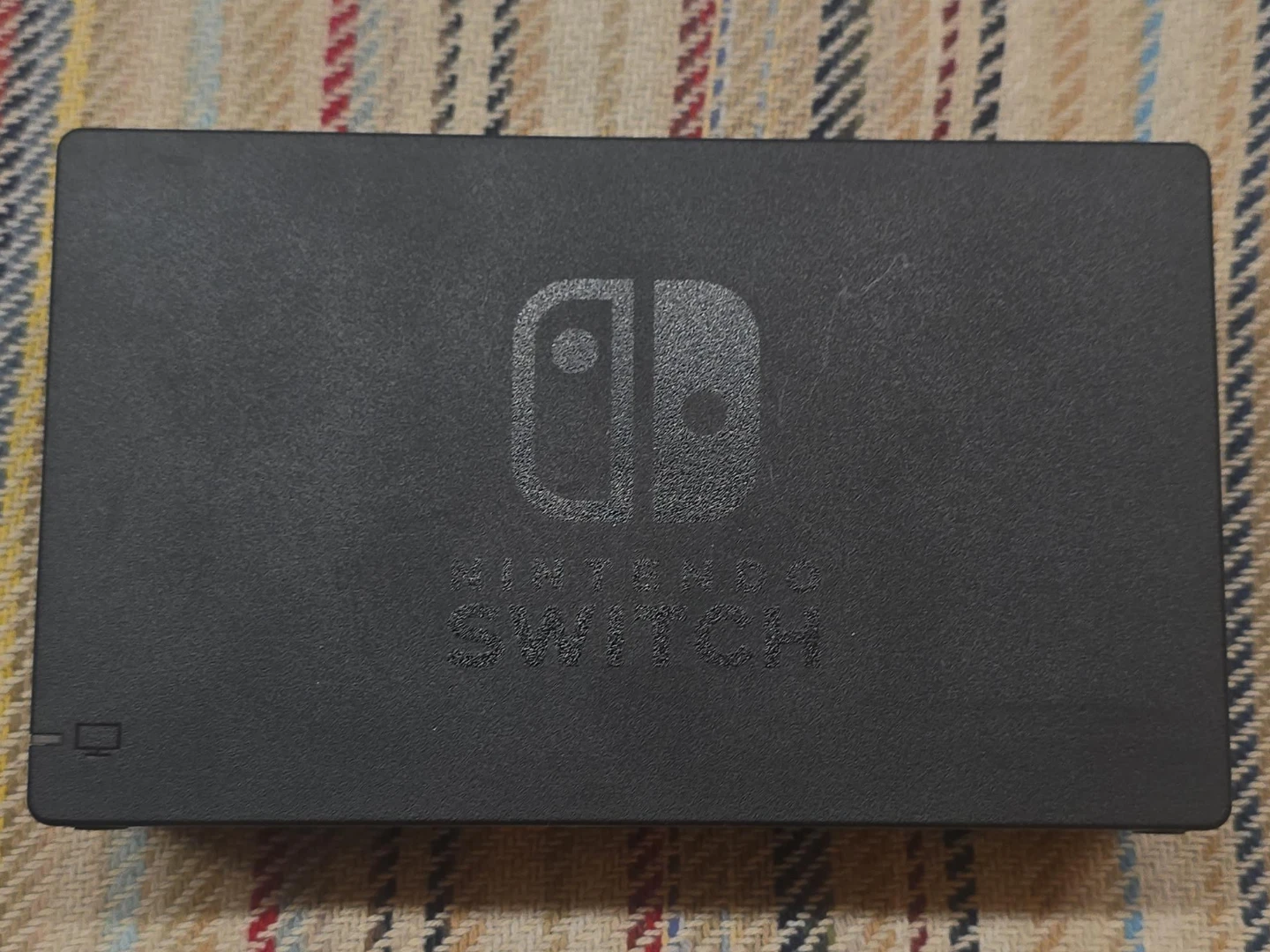Nintendo Switch Dock - no cords