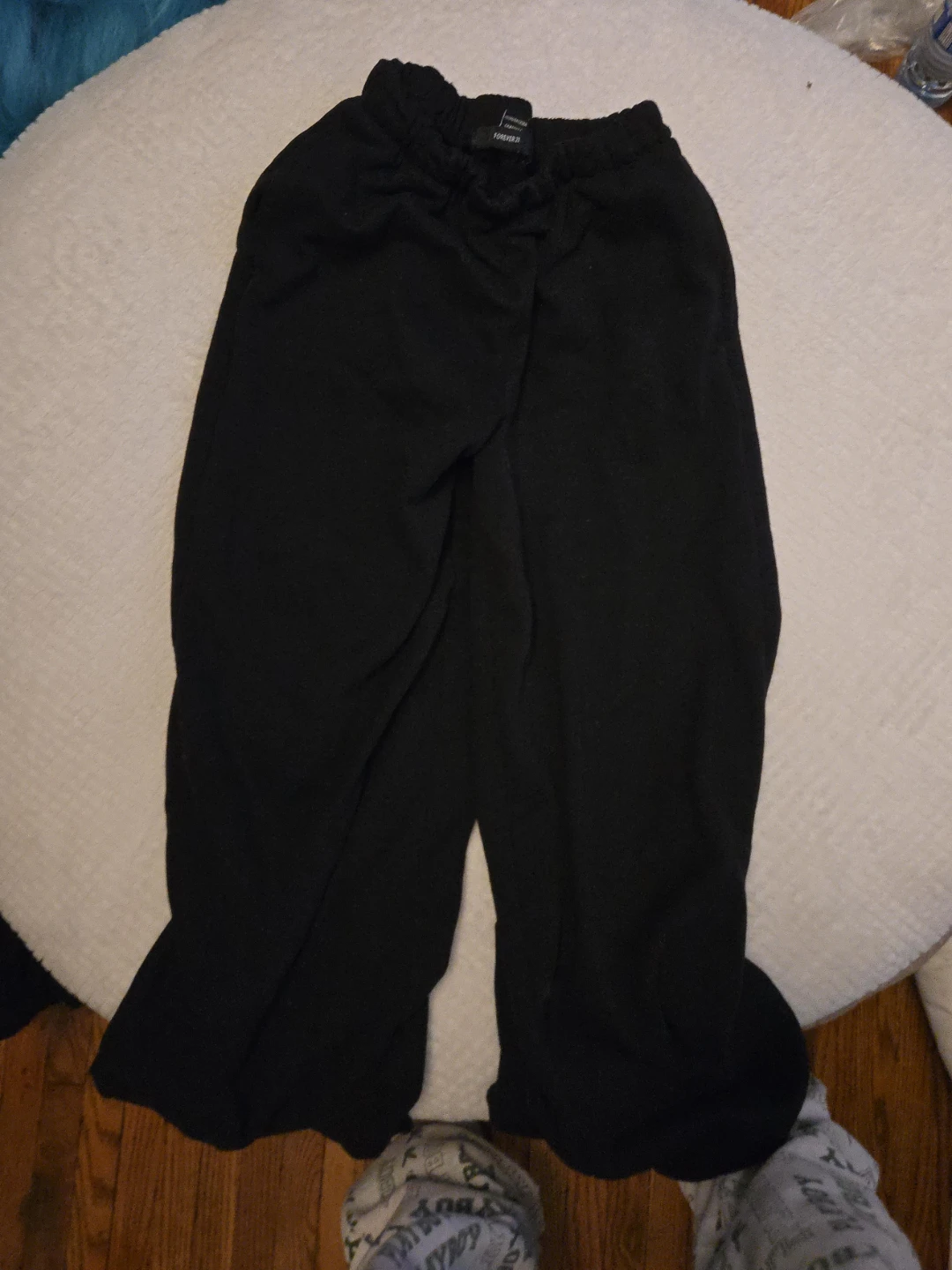 Forever 21 Black Elastic Waist Pants