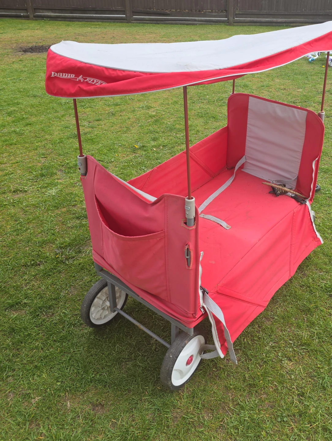 Radio Flyer Wagon with Canopy