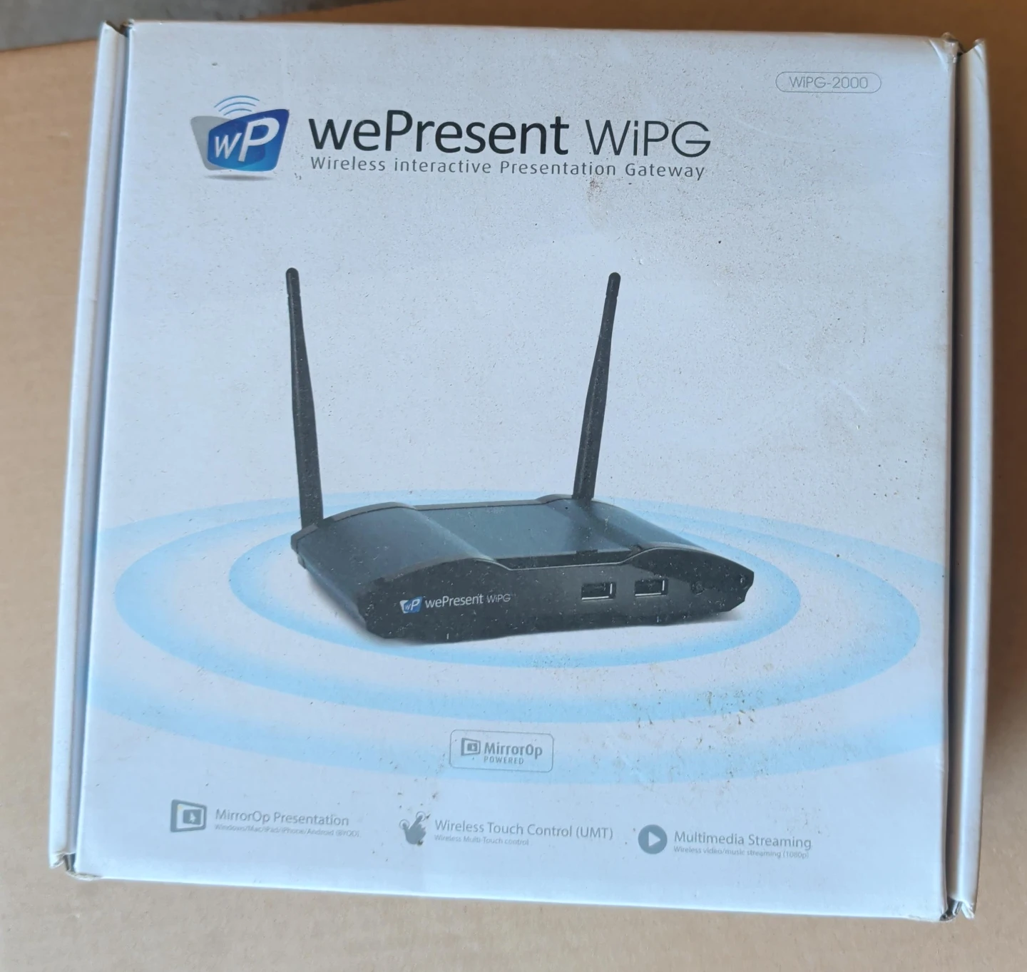 wePresent WiPG-2000 Wireless Presentation Gateway
