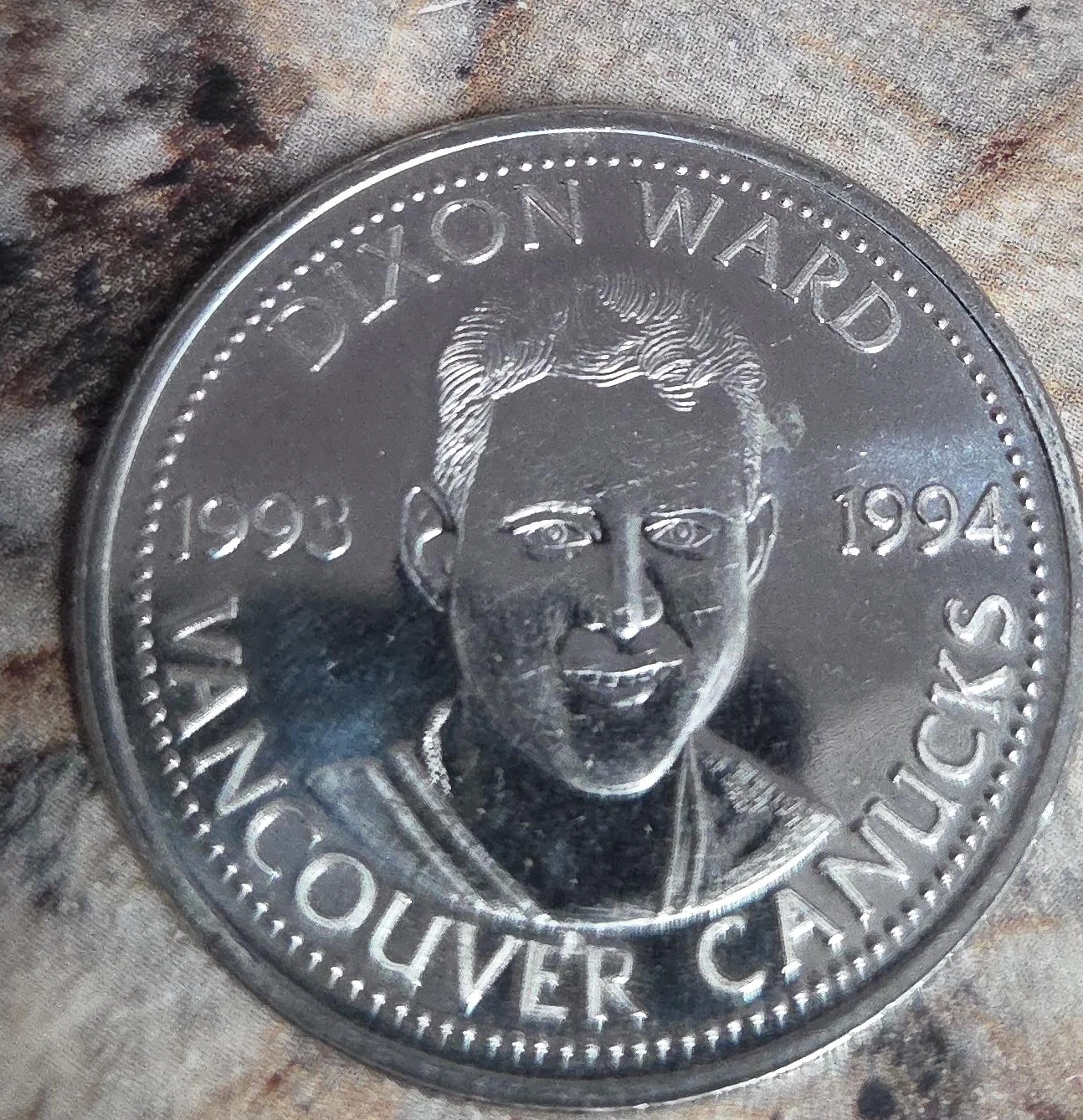 Dixon Ward Vancouver Canucks Commemorative Coin 1993-1994