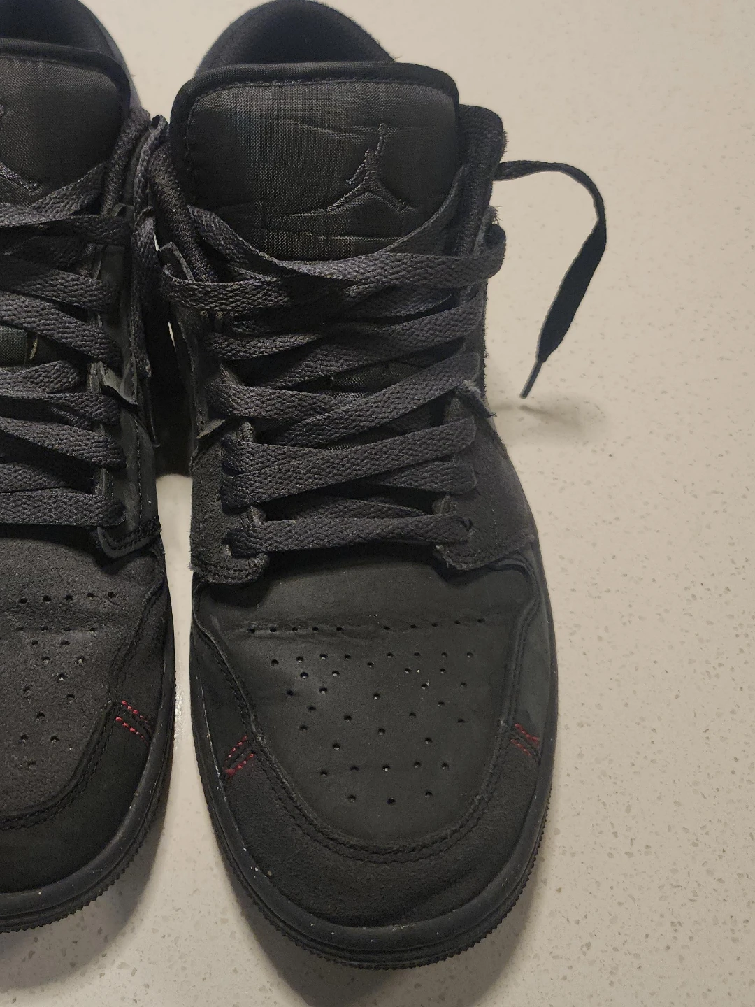 Air Jordan 1 Mid Sneakers