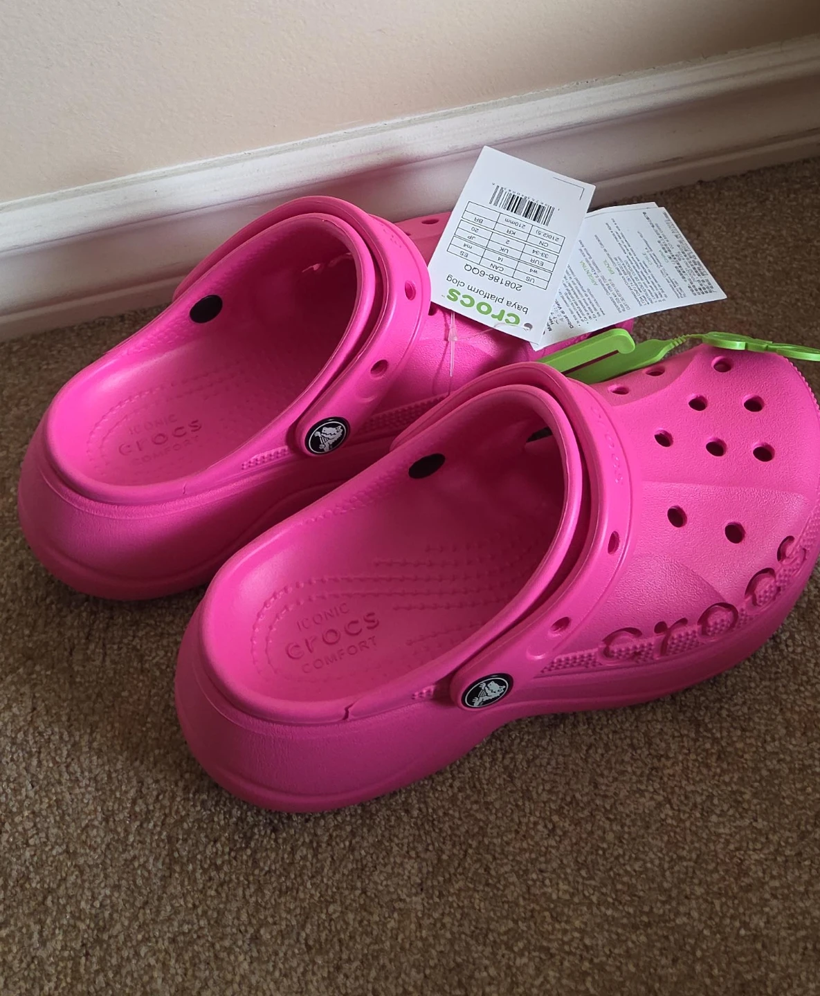 Crocs Baya Platform Clog - Women's US W4 - Pink