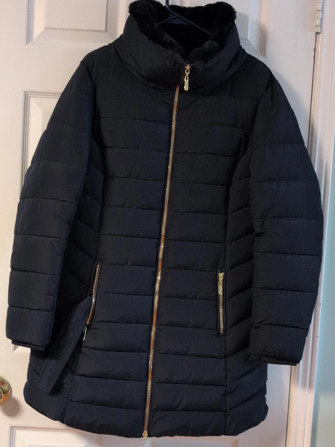 Black Puffer Jacket with Faux Fur Trim