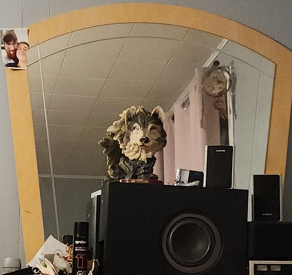 Wolf Head Figurine