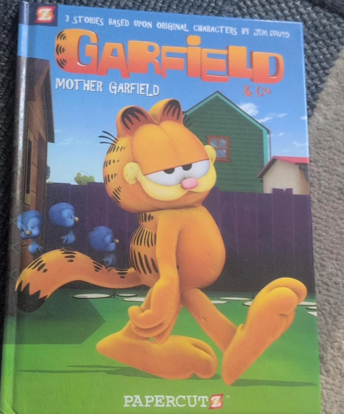 Garfield: Mother Garfield & Co. Graphic Novel