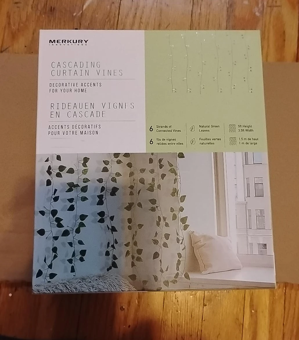 🌱Merkury Innovations Cascading Curtain Vines