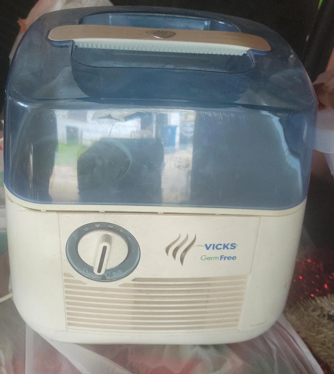 Vicks GermFree Humidifier