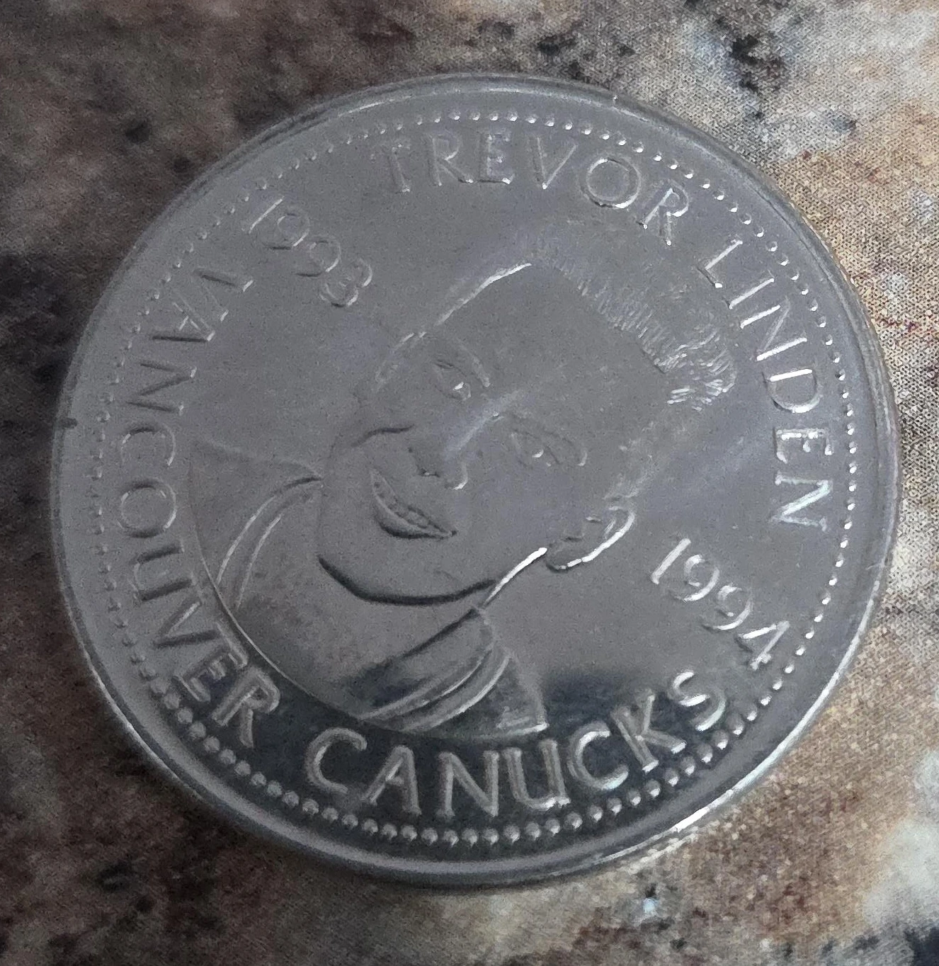 Vancouver Canucks Trevor Linden Coin 1993-1994