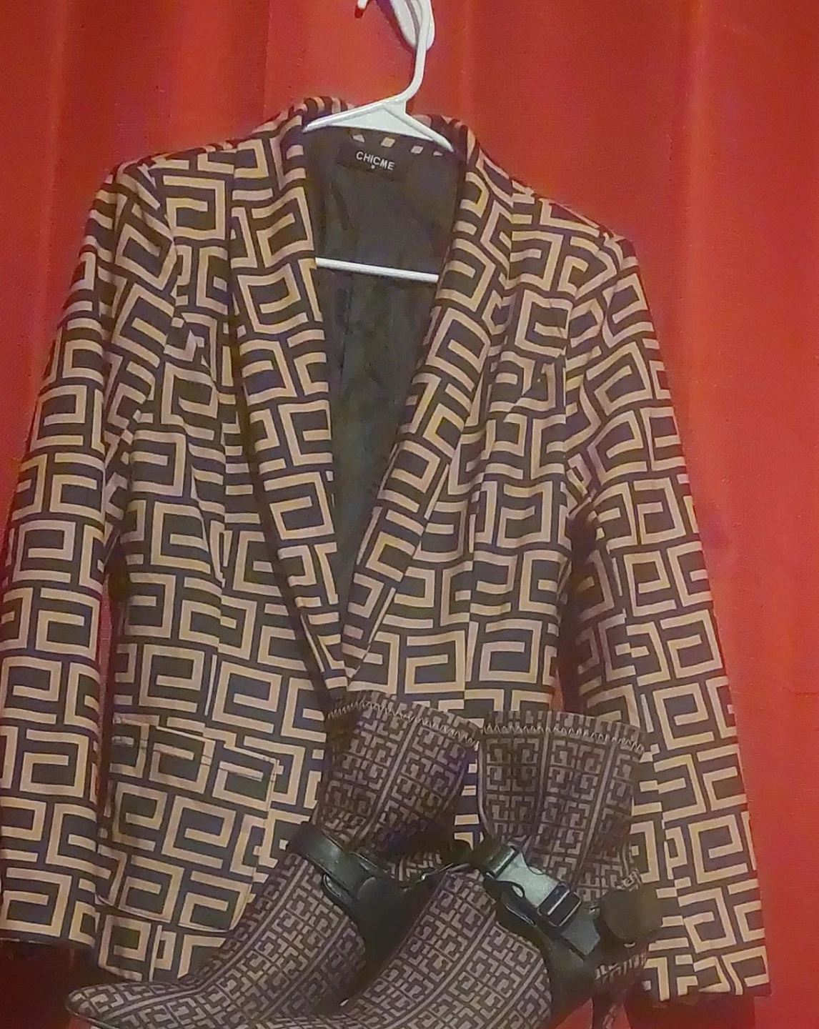 CHICME patterned blazer and boots set