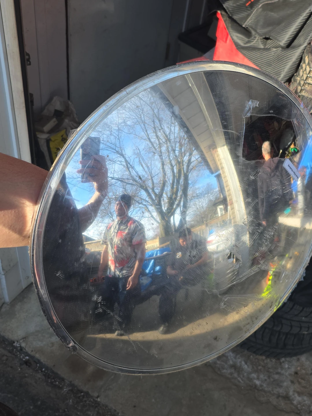 Large Convex Mirror