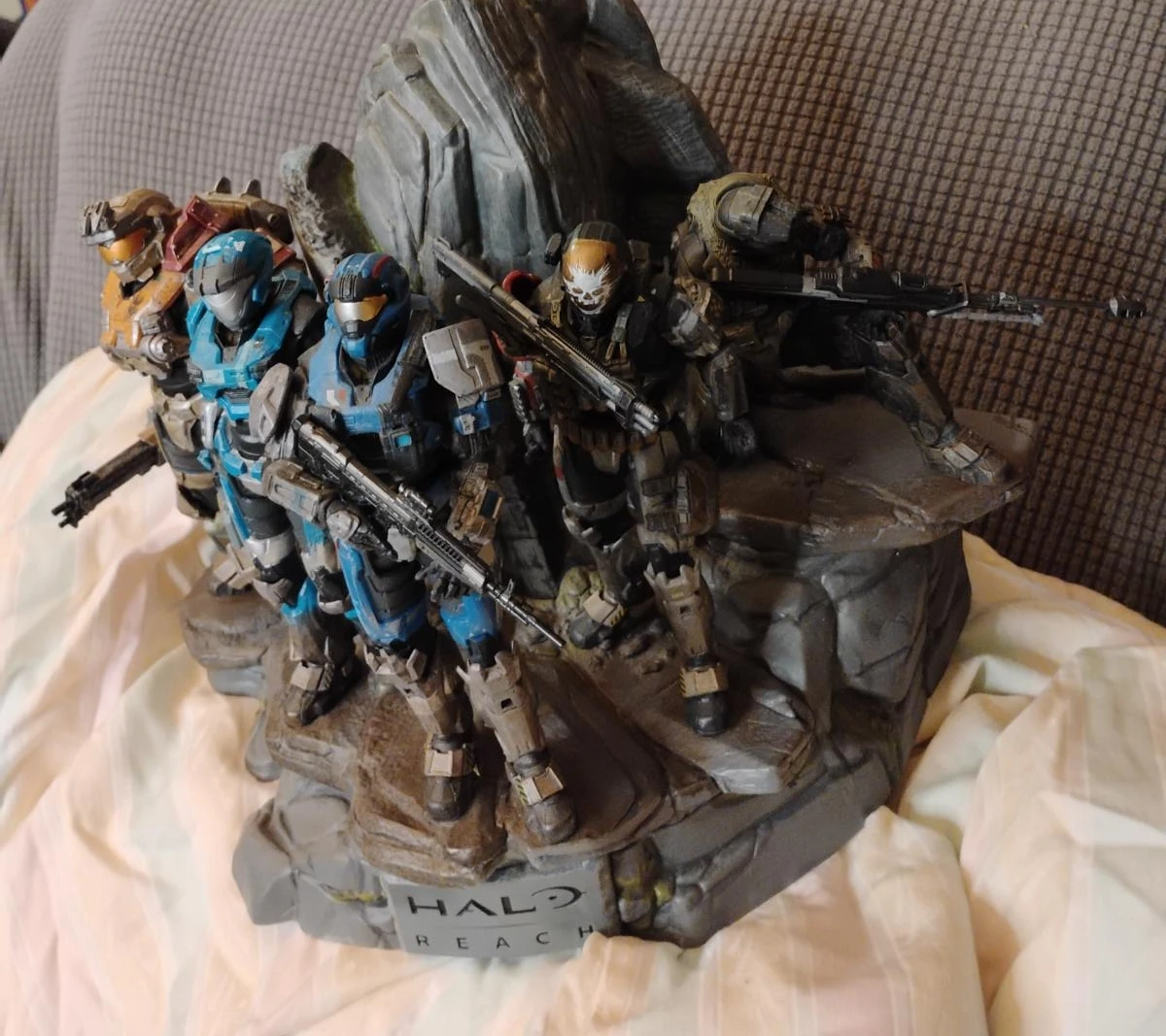 Halo Reach Noble Team Statue