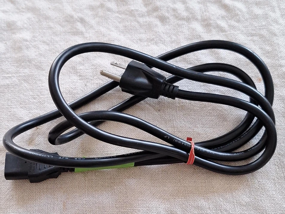 Power Cord 3-prong to C13