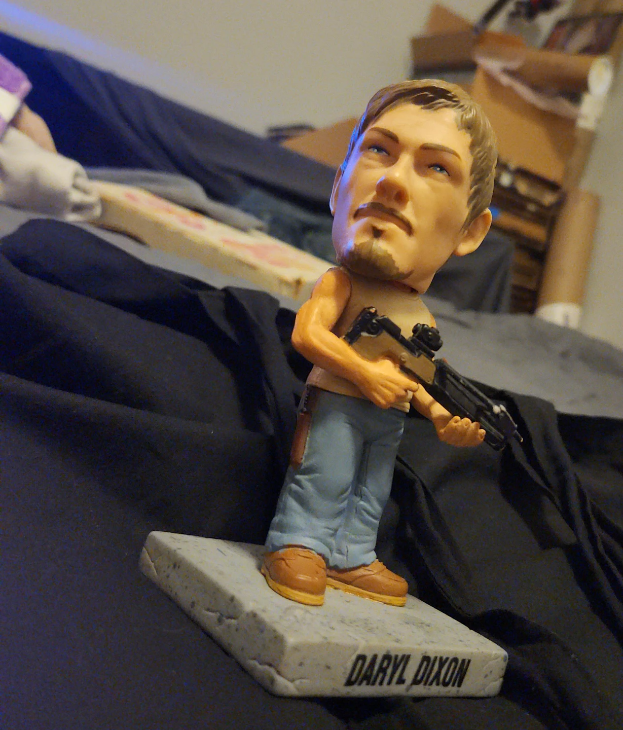 2012 Funko.com Daryl Dixon Bobblehead Figure - photo 2