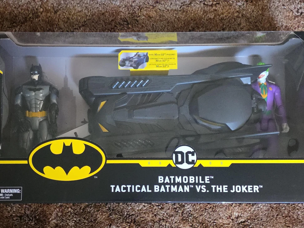 Batman vs. The Joker Action Figure Set