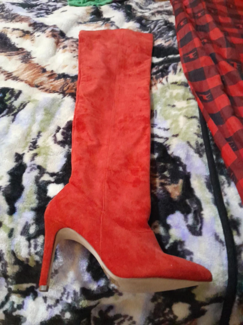 RED SUEDE OVER-THE-KNEE BOOTS