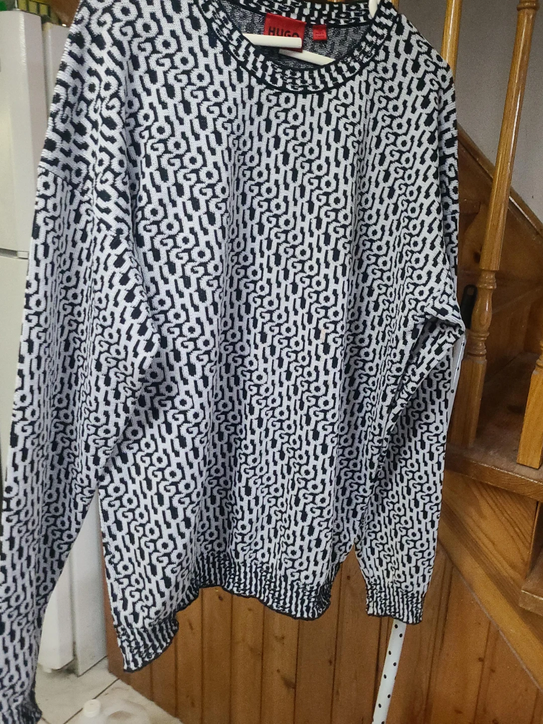 Hugo Boss Black & White Patterned Crewneck Sweater