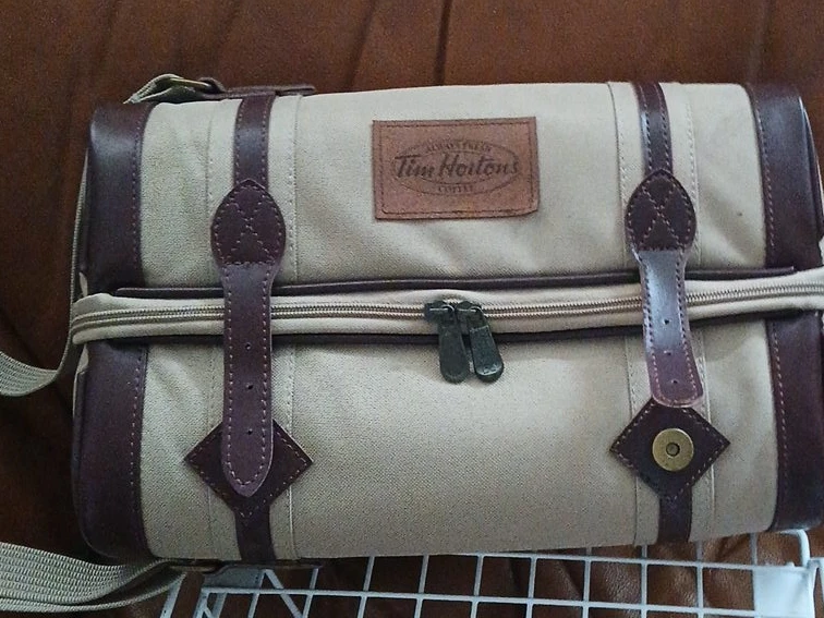 Tim Hortons Travel Picnic Set