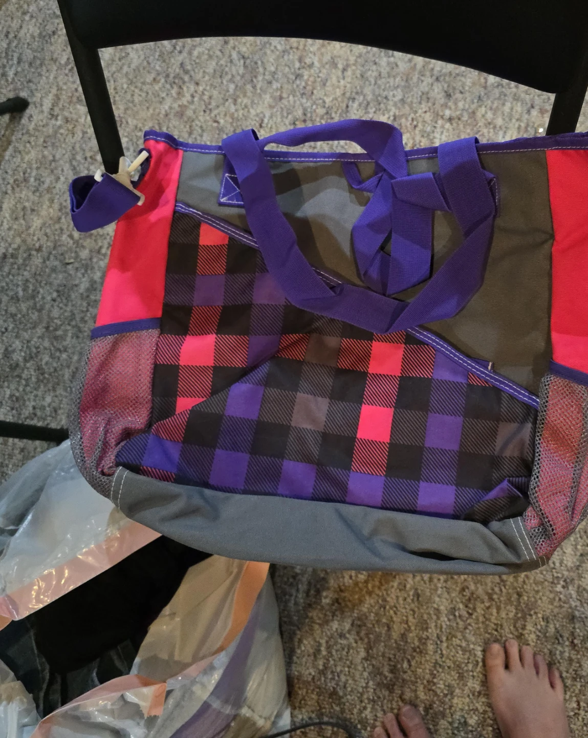 Plaid messenger Bag. Great for school kids