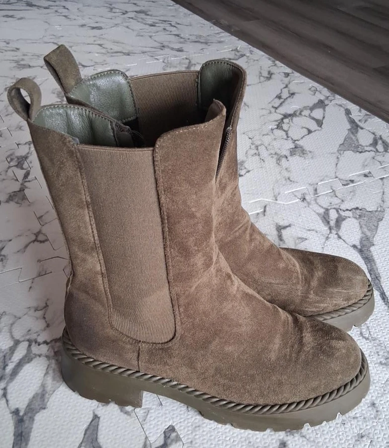 Women's Boots