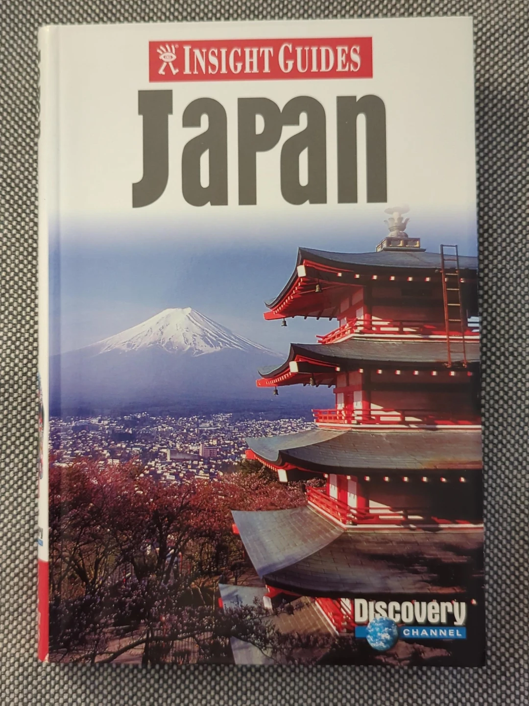Insight Guides Japan Travel Book