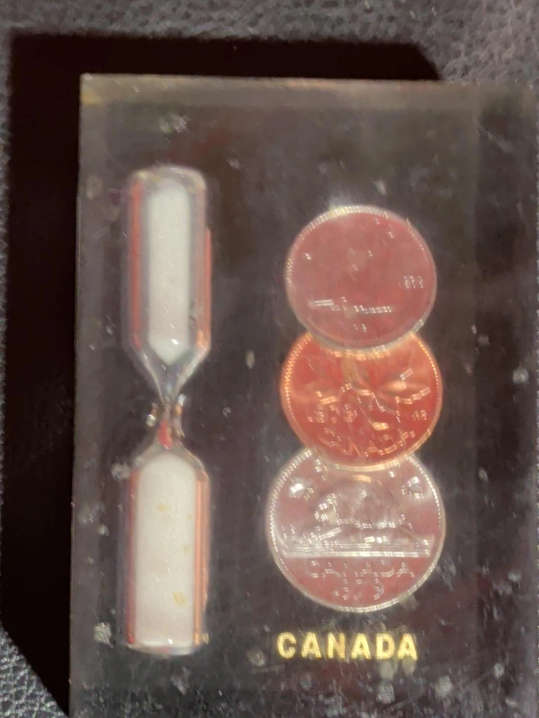 Canadian Hourglass with Coins