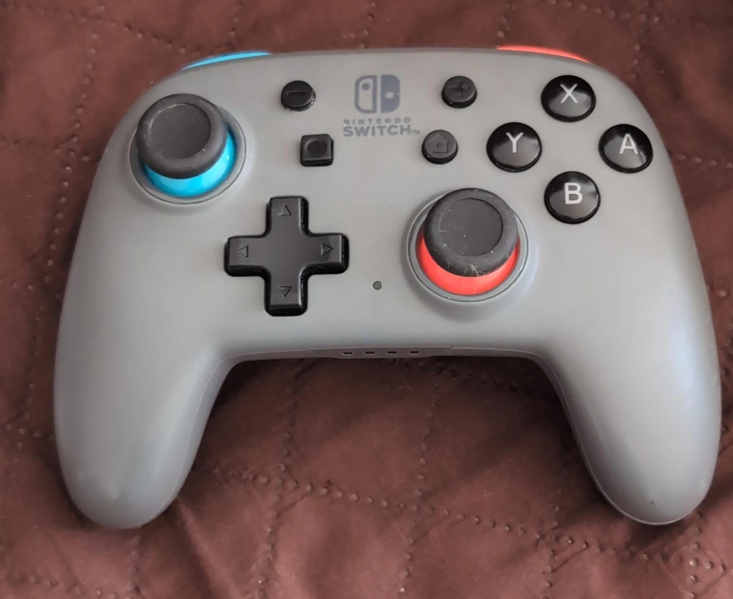 Nintendo Switch Pro Controller - Grey