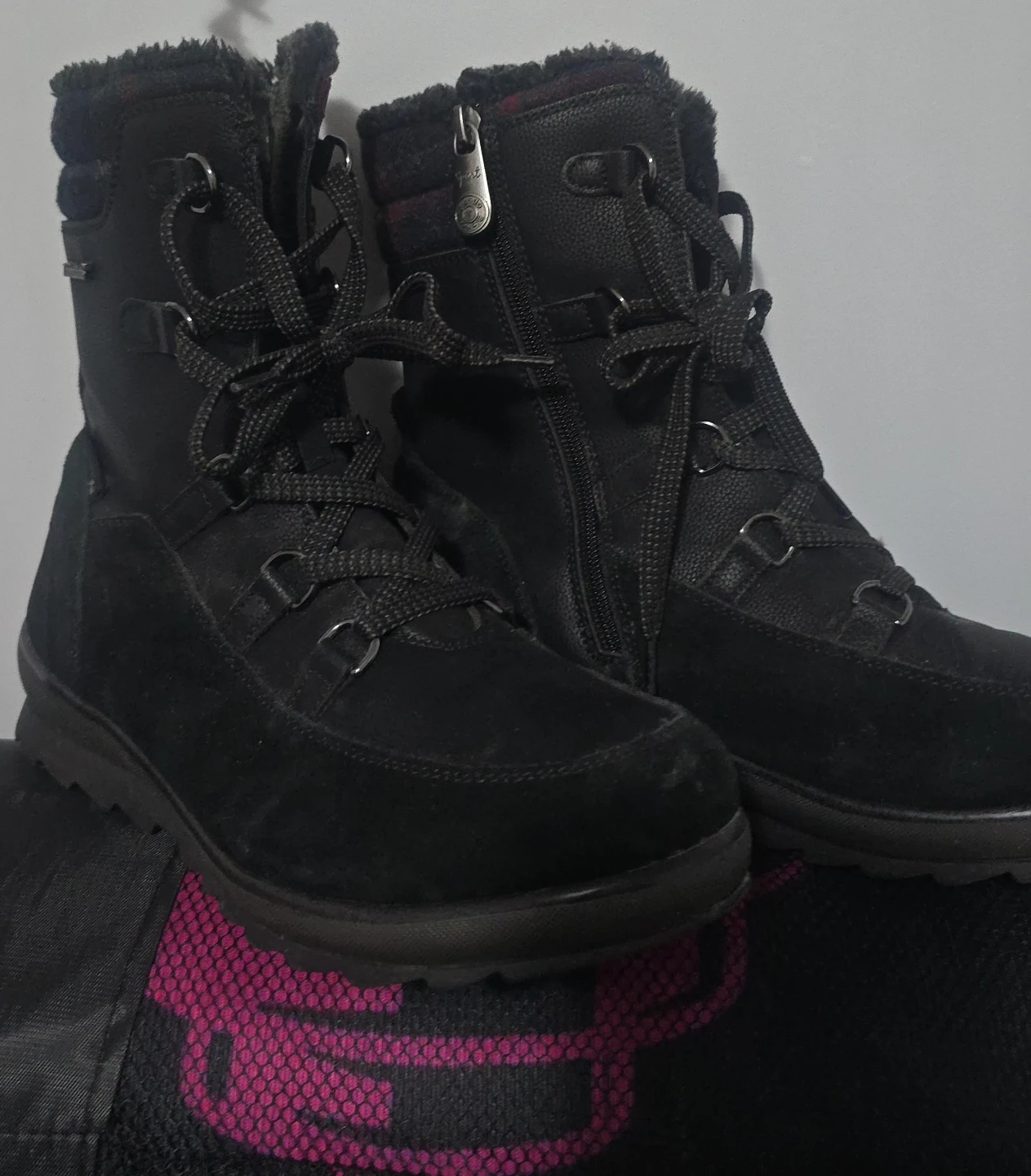 Blondo Sport Waterproof Thinsulate Winter Boots Size 9M