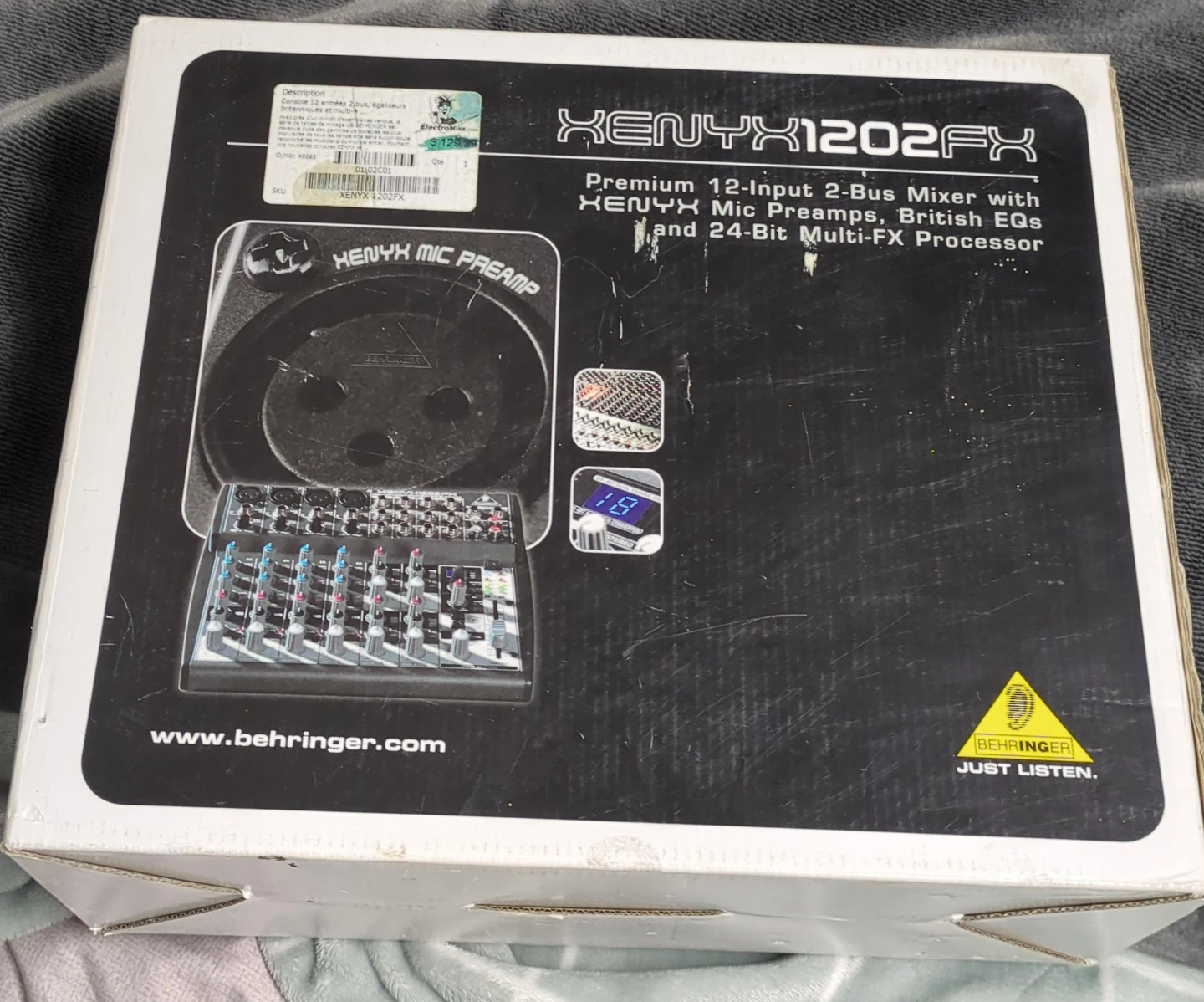Behringer Xenyx 1202FX Premium 12-Input 2-Bus Mixer