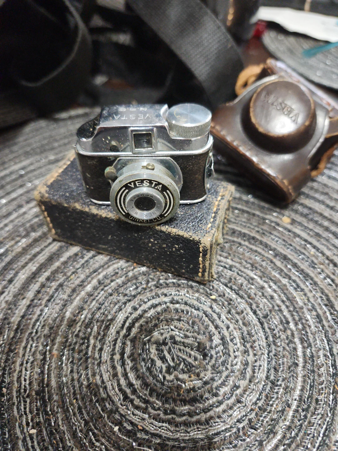 Vesta Mini Camera with Leather Case
