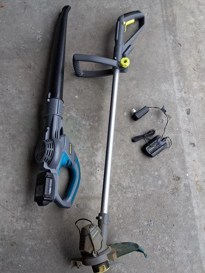 Greenworks 20V  Cordless Leaf Blower and String Trimmer Combo