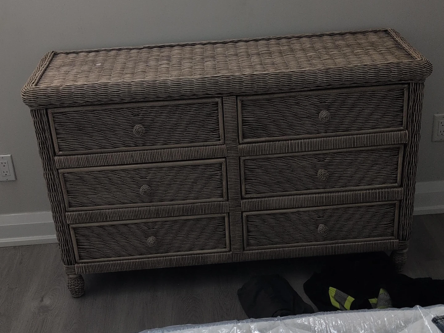 Wicker Dresser - 6 Drawer