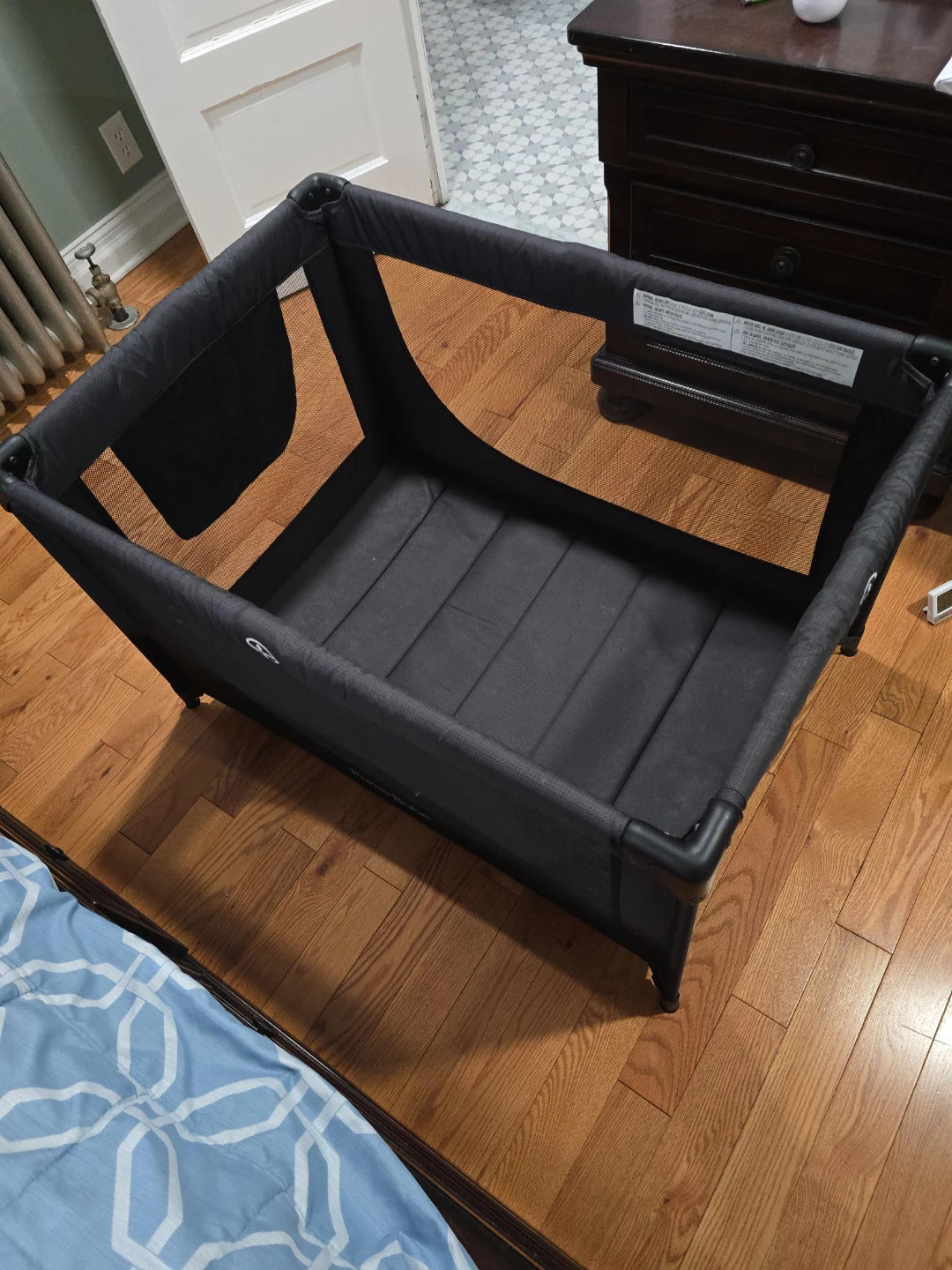 Baby Playard / Travel Crib/ Pack and Play