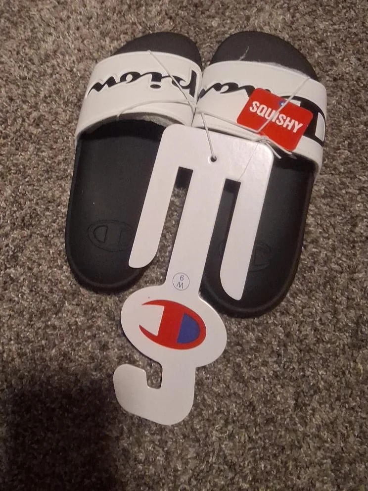 Champion "Squishy" Slides - White/Black - Women's Size 9
