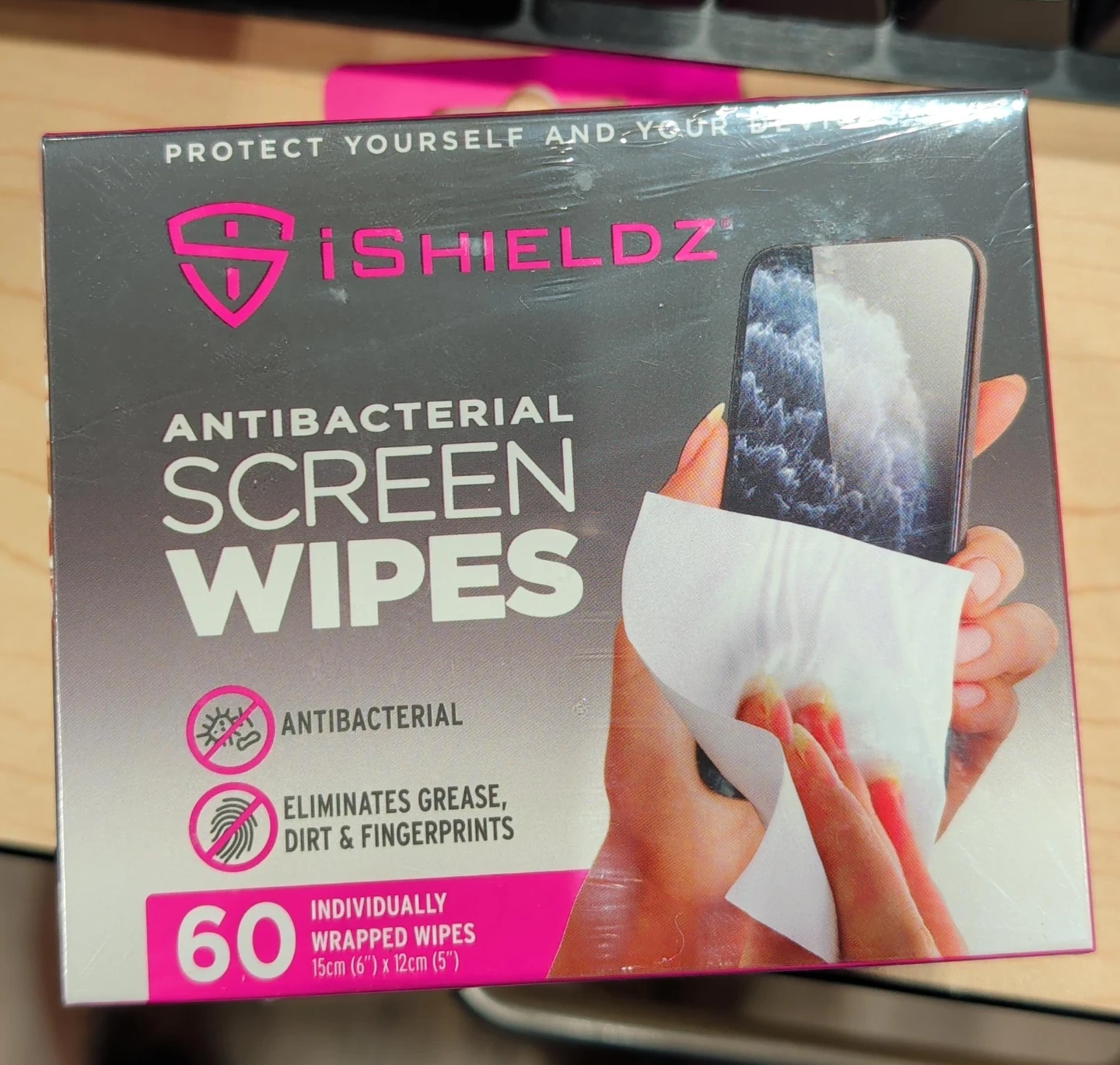 iShieldz Antibacterial Screen Wipes - 60 Individually Wrapped