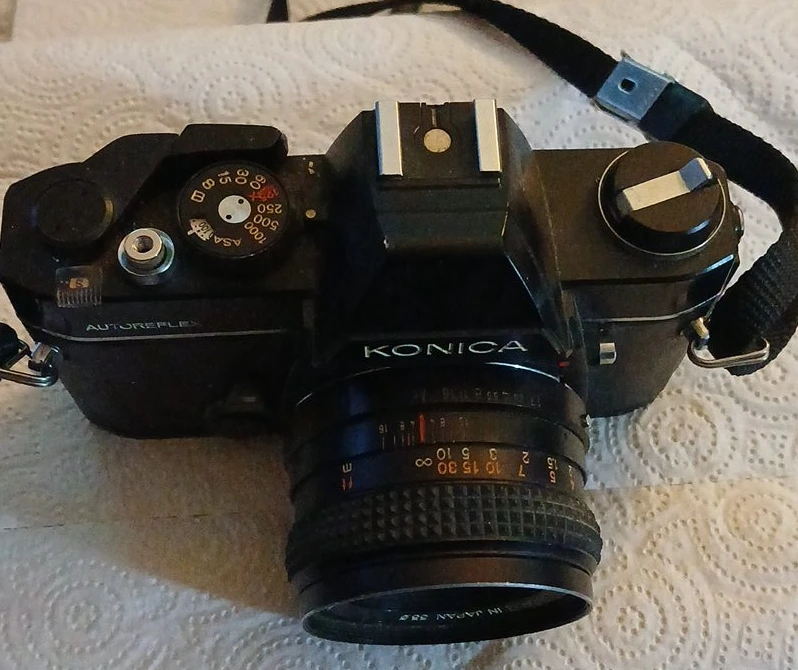 Konica Autoreflex T3 35mm Film Camera