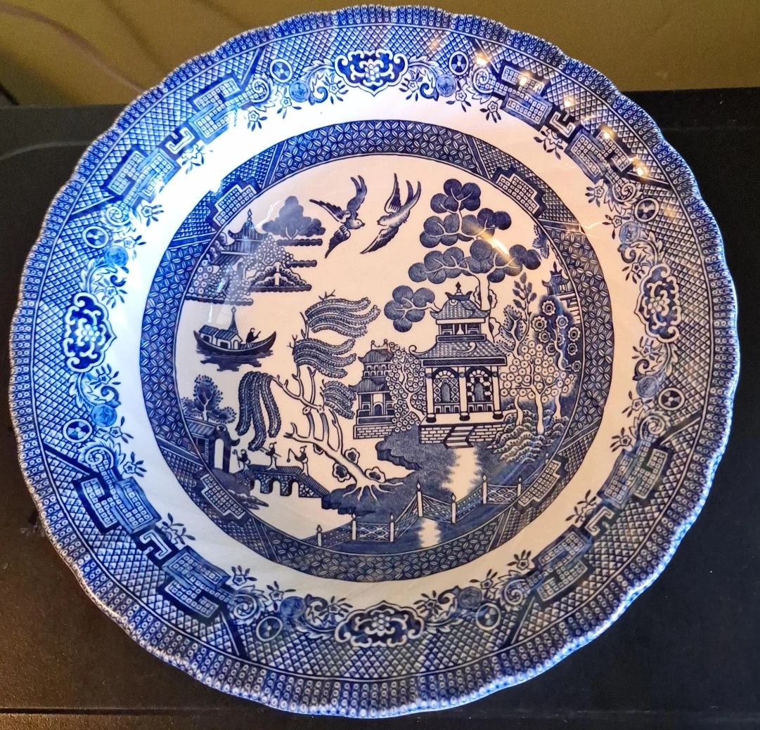 Blue Willow China bowl