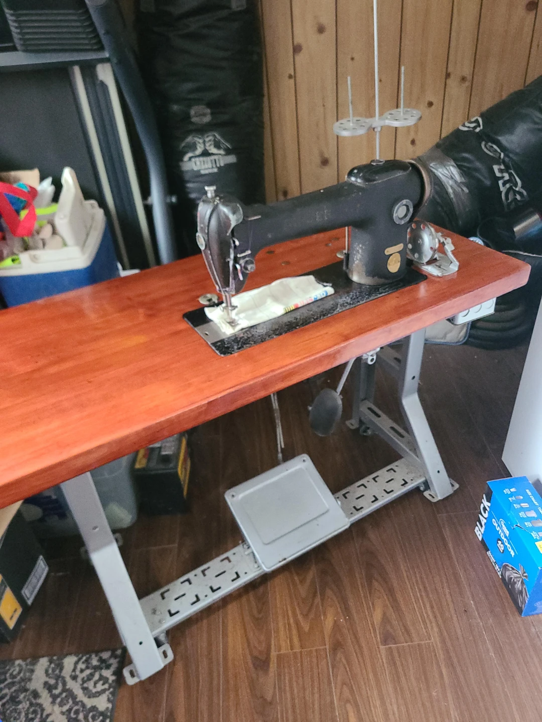 Vintage Sewing Machine with Wooden Table