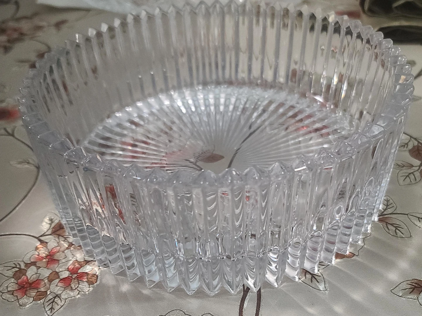 Clear Glass Serving Bowl