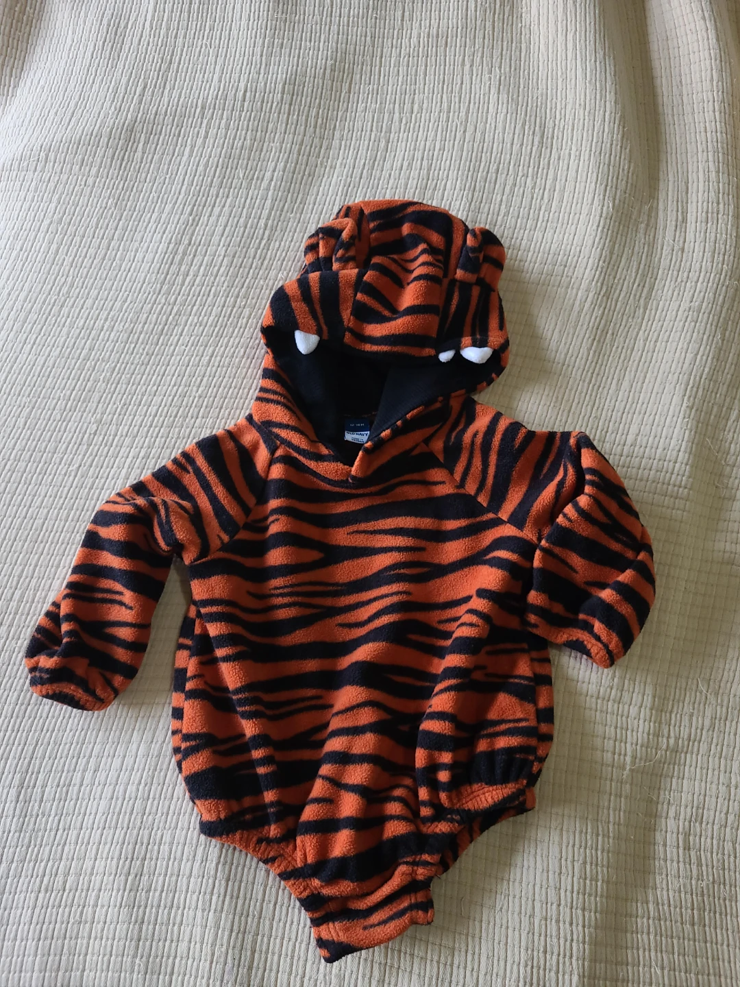 Old Navy Baby Tiger Fleece Costume Bodysuit 12-18M