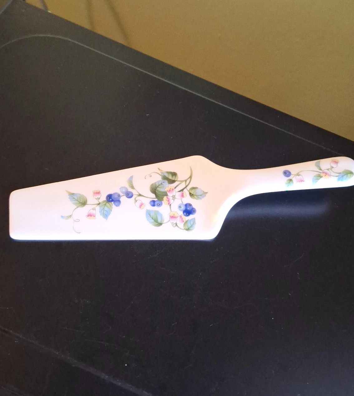 Floral Cake Server