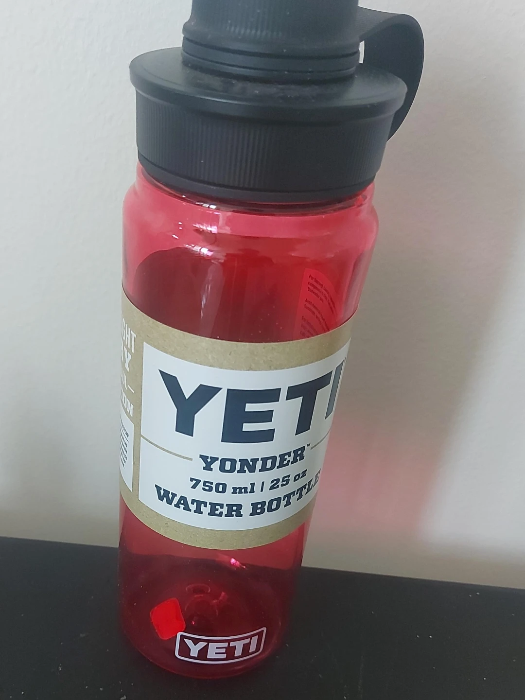 Yeti Yonder 750 ml / 25 oz Water Bottle
