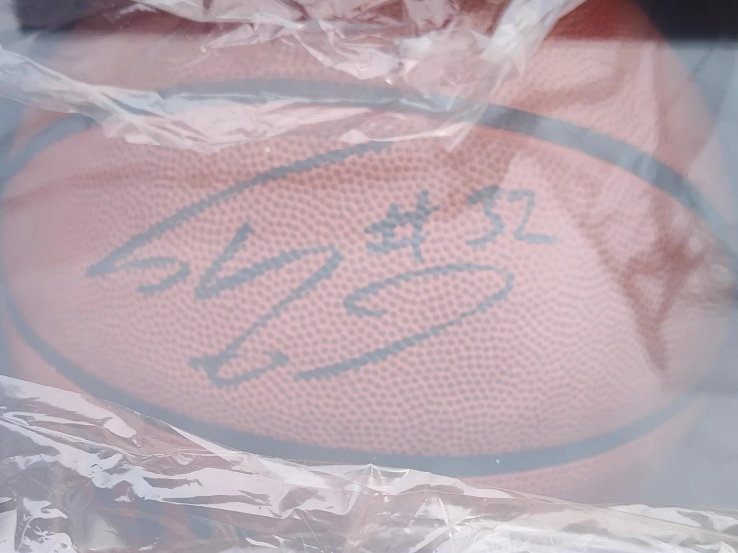 Autographed Basketball Shaq #32 with Ultra-Pro Display Case