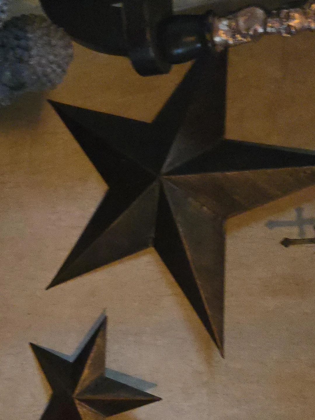 Set of 2 Brown Metal Star Decorations